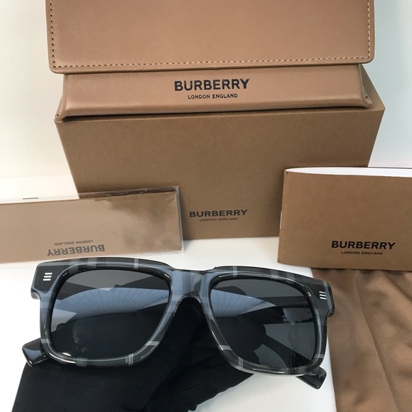 ? - New Authentic Burberry, Hayden, Sunglasses, BE4394-380487-54 main image 9